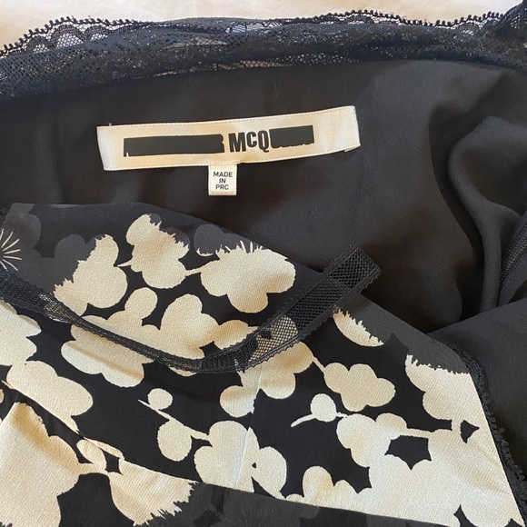 ALEXANDER MCQUEEN Lace-Paneled Floral-Print Silk Georgette Midi Dress - Picture 13 of 16